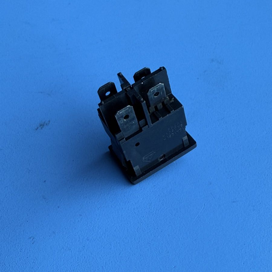Fender Frontman 15G (PR495) Guitar Amplifier Part: Power ON/OFF Rocker Switch
