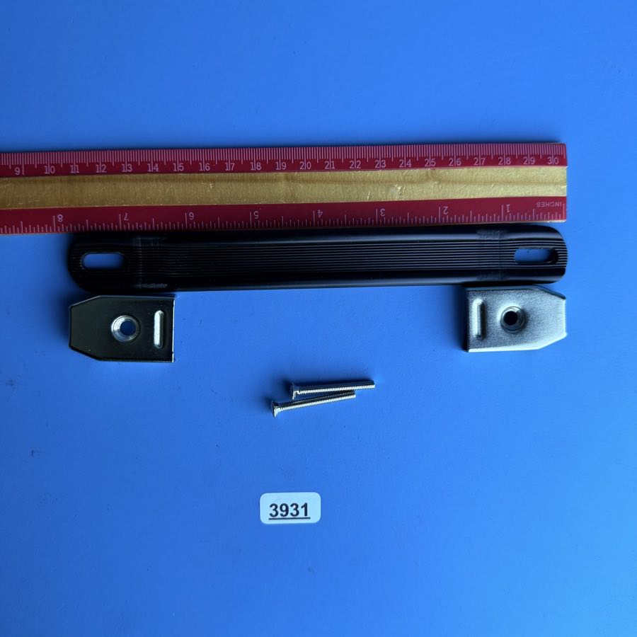 Fender Frontman 15G (PR495) Guitar Amplifier Part: Carrying Handle w/Screws