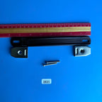 Fender Frontman 15G (PR495) Guitar Amplifier Part: Carrying Handle w/Screws