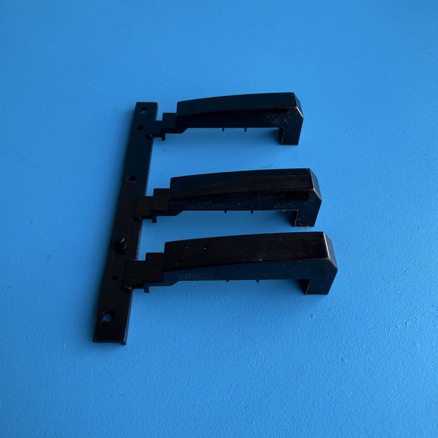 M-AUDIO Axiom AIR Mini 32 MIDI Keyboard Part: Black Keys [Flat/Sharp] 3-Key Set