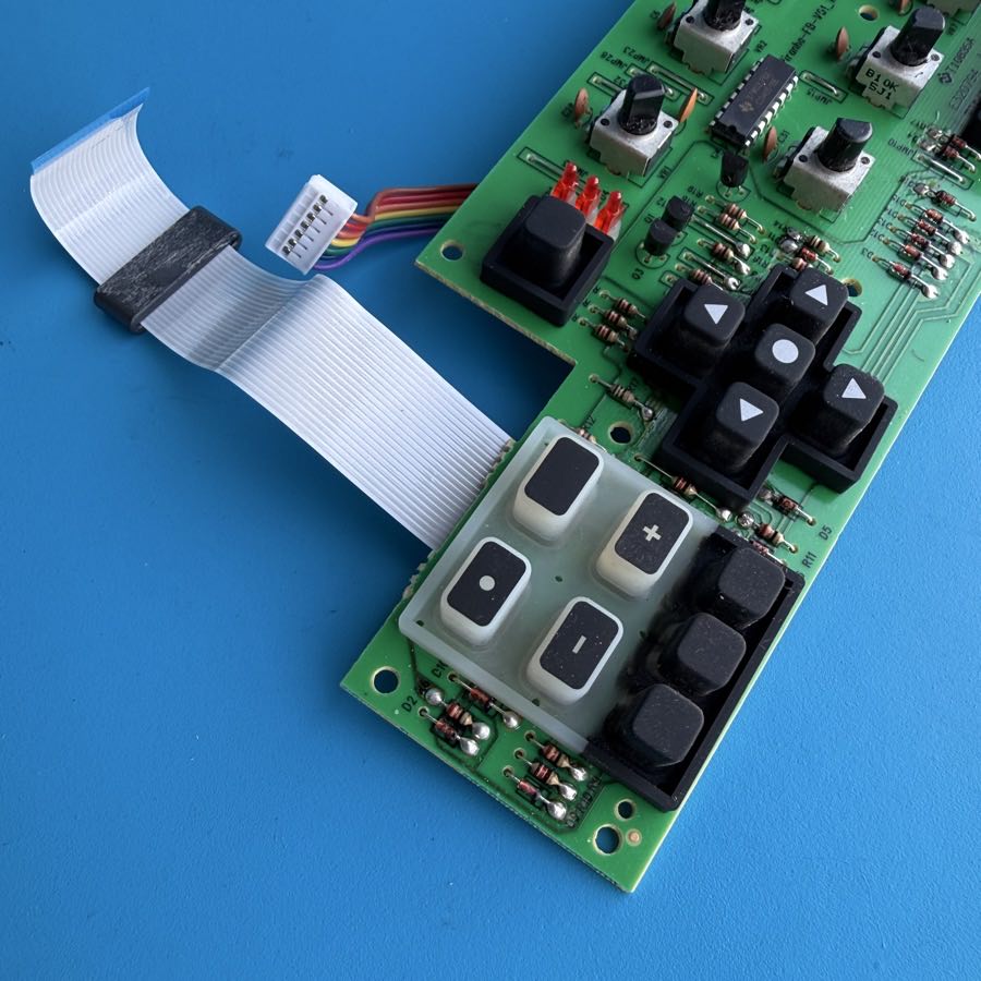 M-AUDIO Axiom AIR Mini 32 MIDI Keyboard Part: Button Knob Function Board w/Pads