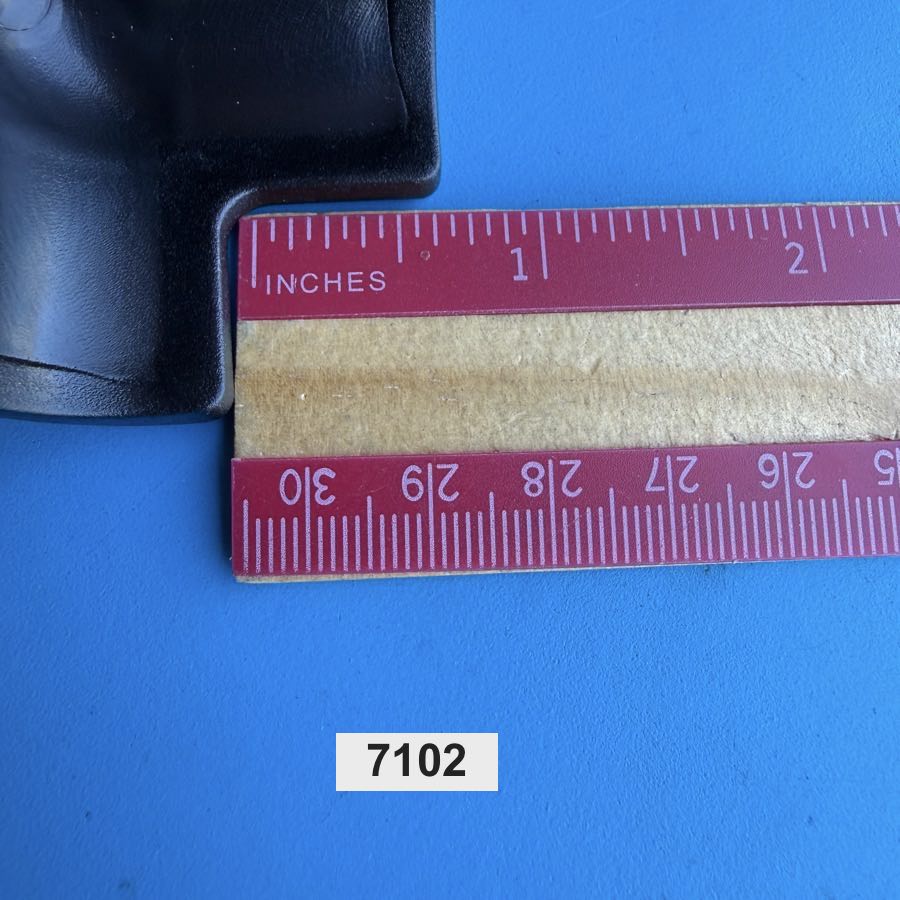 Line 6 Spider IV 15 30 120 Guitar Amplifier Part: Small Corner Protector [2PCS]