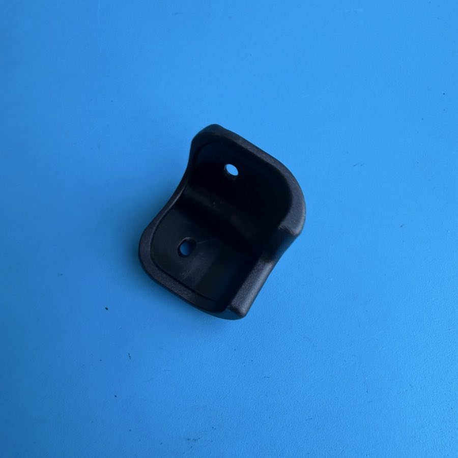 Line 6 Spider IV 15 30 120 Guitar Amplifier Part: Small Corner Protector [2PCS]