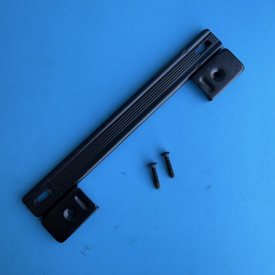 Line 6 Spider III 15 Guitar Amplifier Part: Cabinet Carrying Handle w/Screws