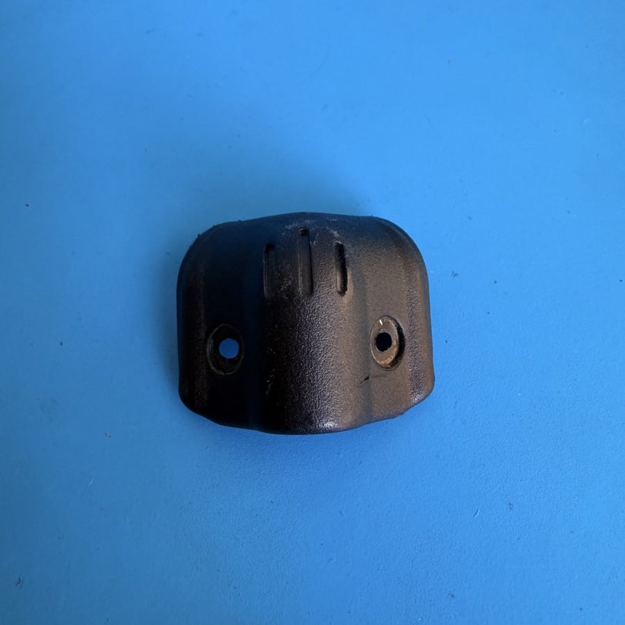 Line 6 Spider III 15 30 120 Guitar Amplifier Part: Small Corner Protector [2PCS]