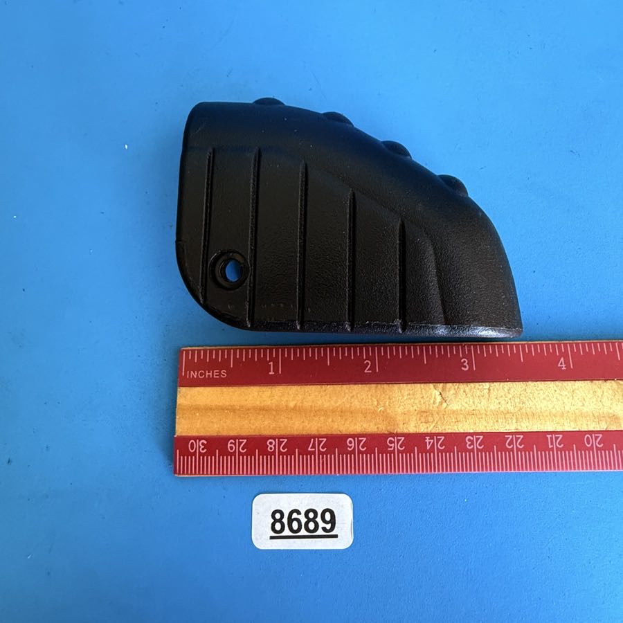 Line 6 Spider III 15 30 120 Guitar Amplifier Part: Corner Protector Front RIGHT