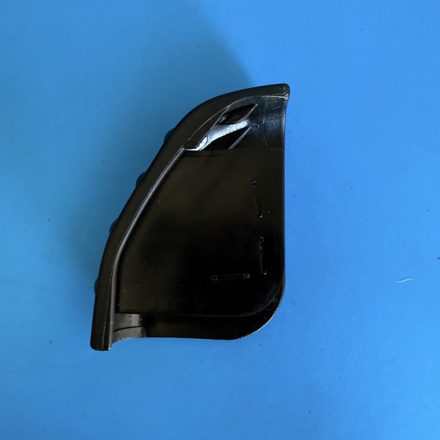 Line 6 Spider III 15 30 120 Guitar Amplifier Part: Corner Protector Front LEFT