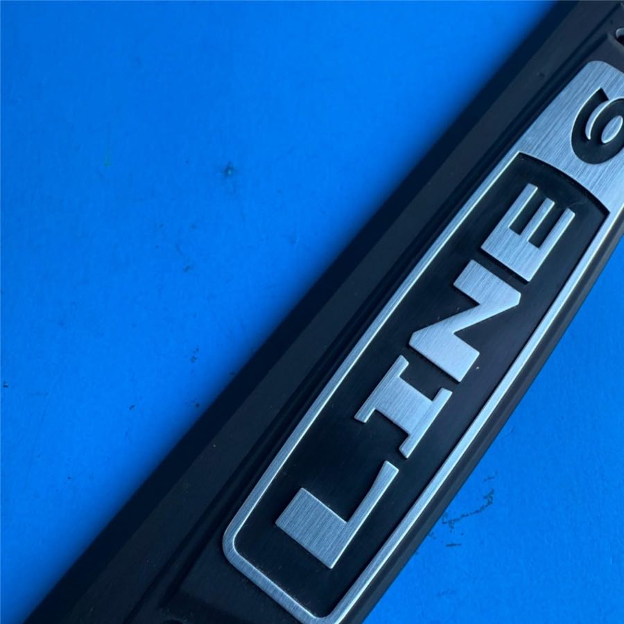 Line 6 Spider IV 15 Guitar Amp Replacement Part: Front Emblem Sign Badge [V1]