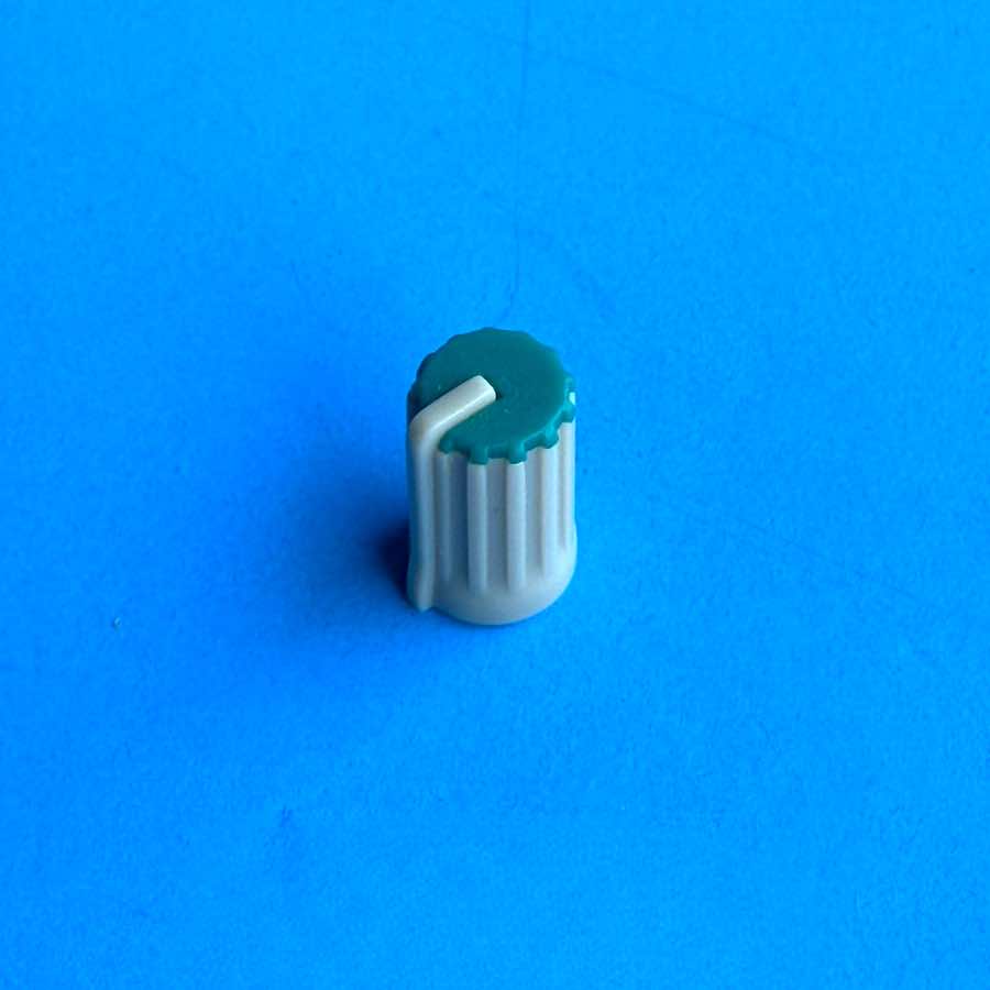 BEHRINGER Eurodesk MX3282A Mixer Part: Volume Knob Cap Cover Green [2PCS]