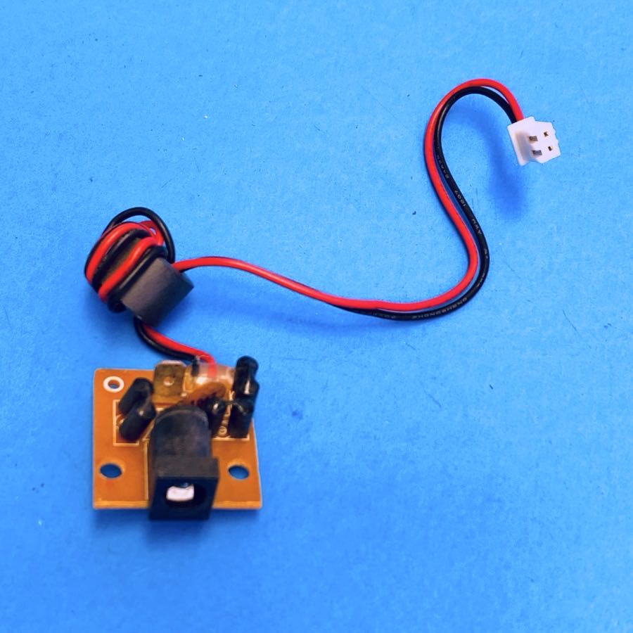 M-AUDIO KeyStation 61es MIDI Keyboard Part: AC Adapter Input Socket Board