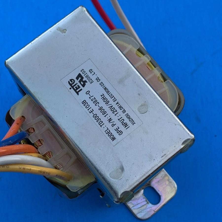 Fender G-DEC (PR520) Guitar Amp Part: 1806-3827-0 Power Supply [TD-300-E103B]