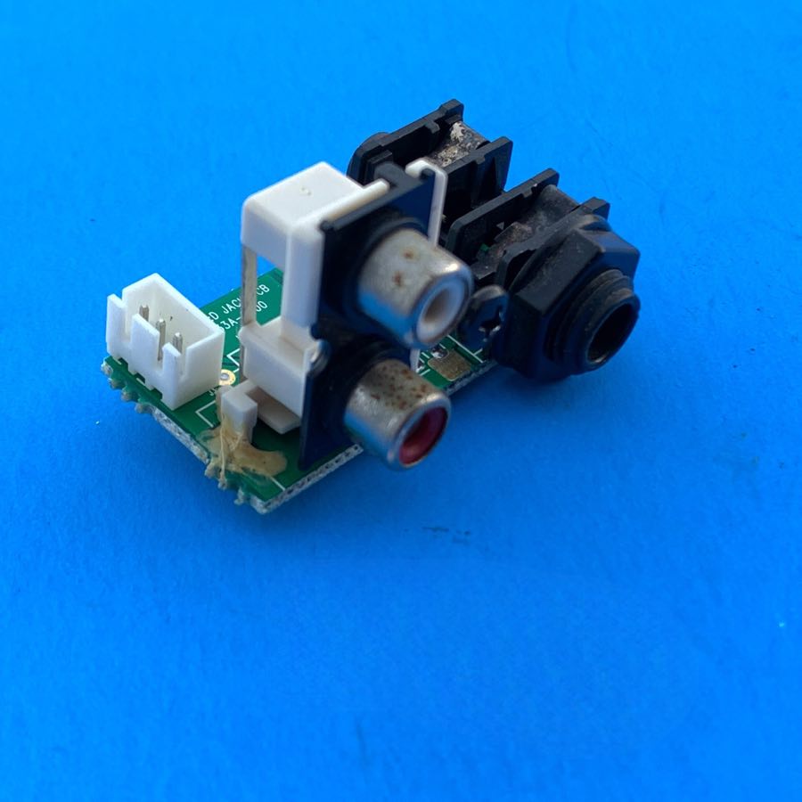Fender G-DEC (PR520) Guitar Amplifier Part: RCA AUX IN & INPUT Jack PCB Board