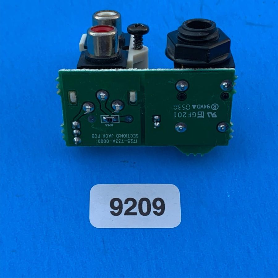 Fender G-DEC (PR520) Guitar Amplifier Part: RCA AUX IN & INPUT Jack PCB Board